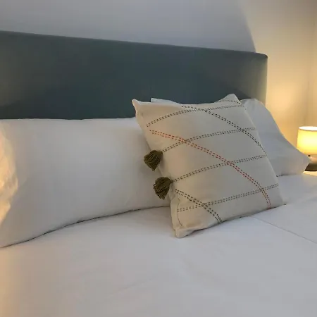 - Sea House Torreira